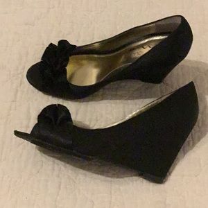 Nina satin wedges with ruffle bow